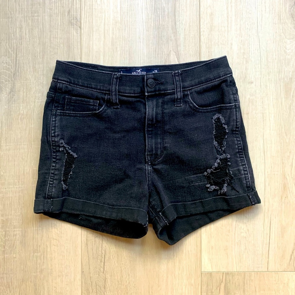 Hollister High-Rise Jean Shorts 3” - Picture 1 of 5